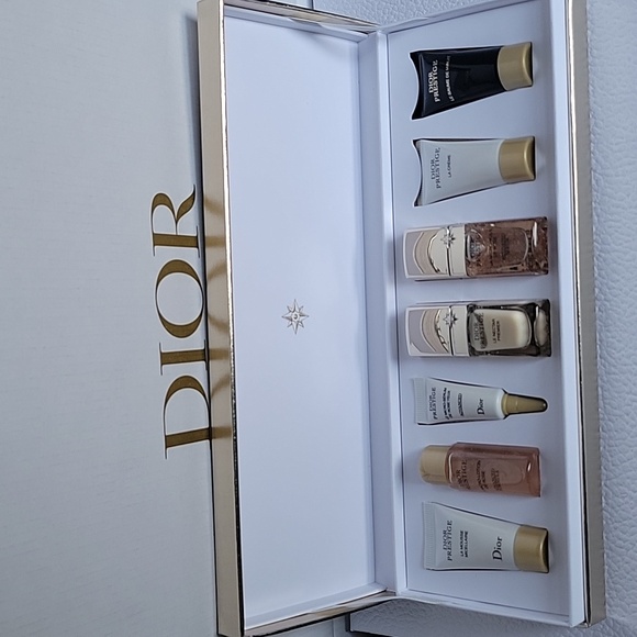Dior Prestige piano skin care set - Picture 1 of 6